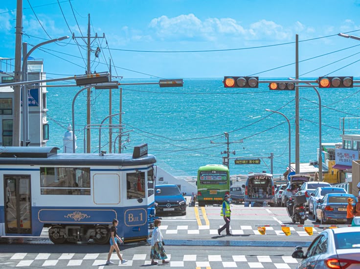 BUSAN TO SEOUL ESCAPE