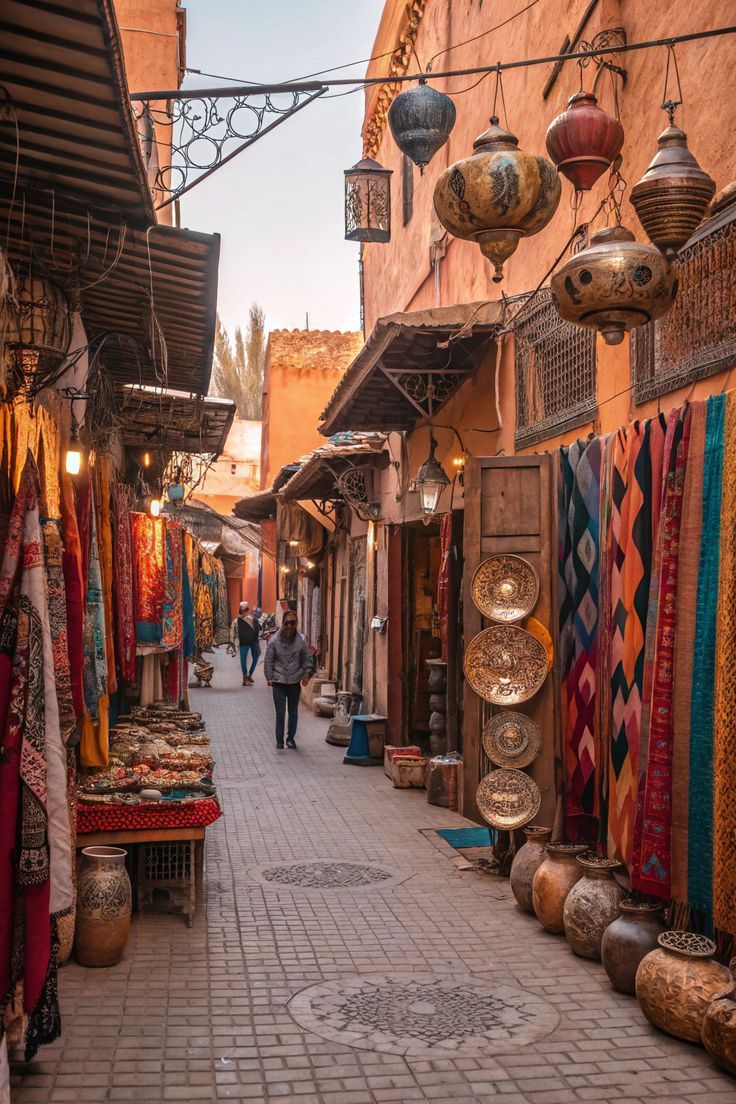 SPENDING DAYS MOROCCO