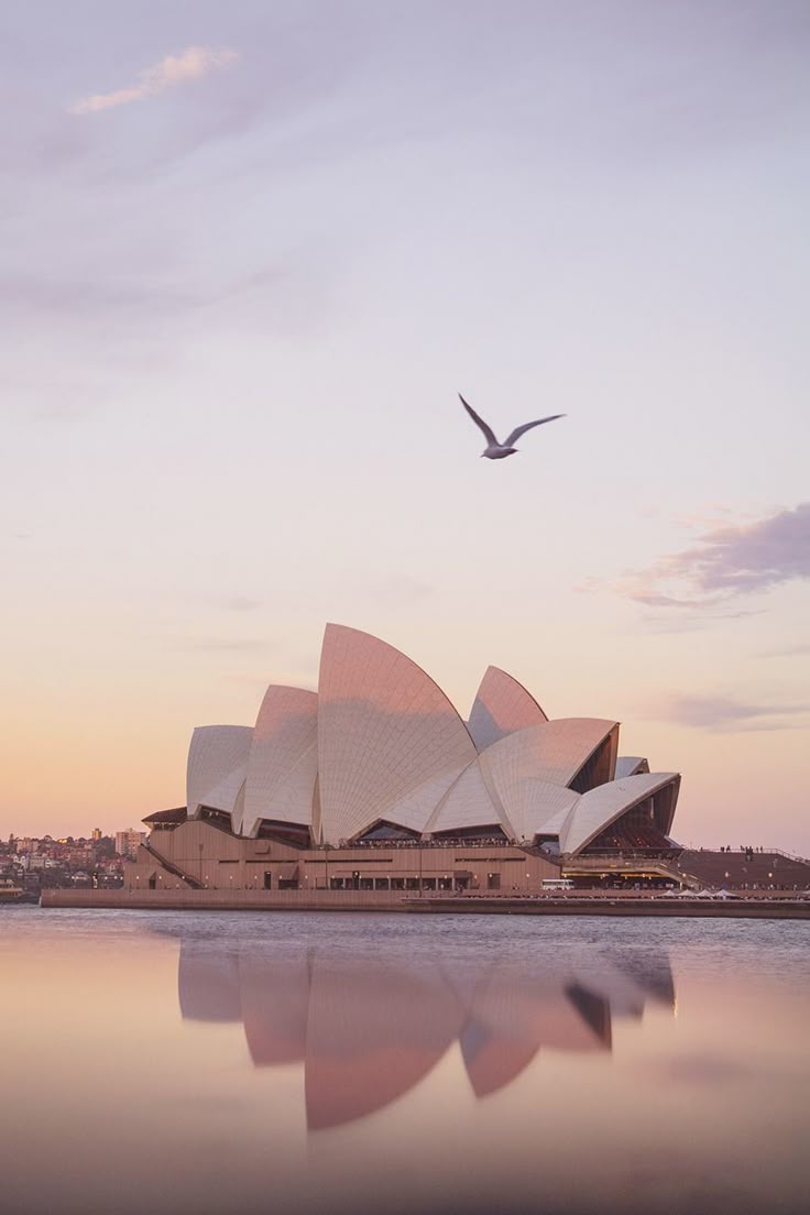 TWIN CITY AUSTRALIA (SYDNEY - MELBOURNE)