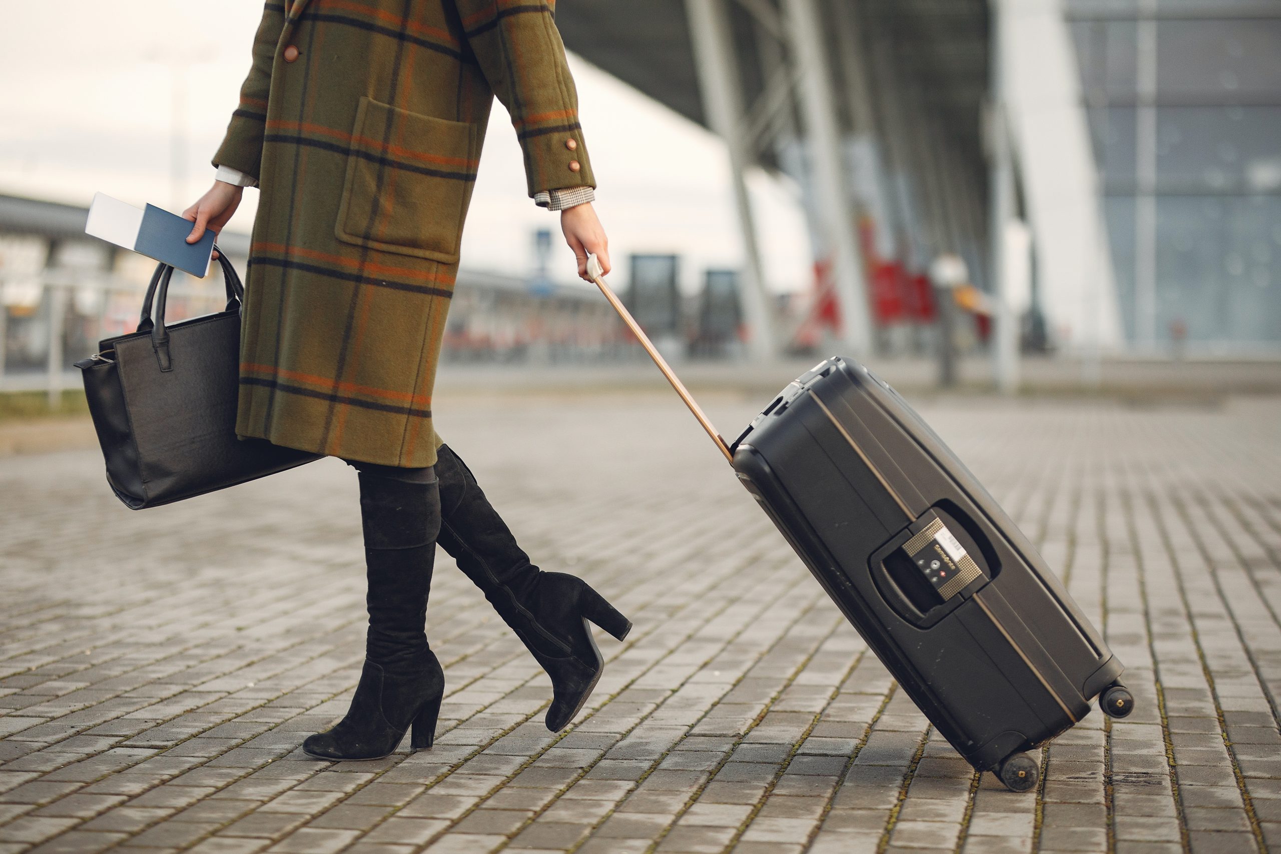 Perlengkapan Traveling yang Wajib Dibawa Saat Bepergian
