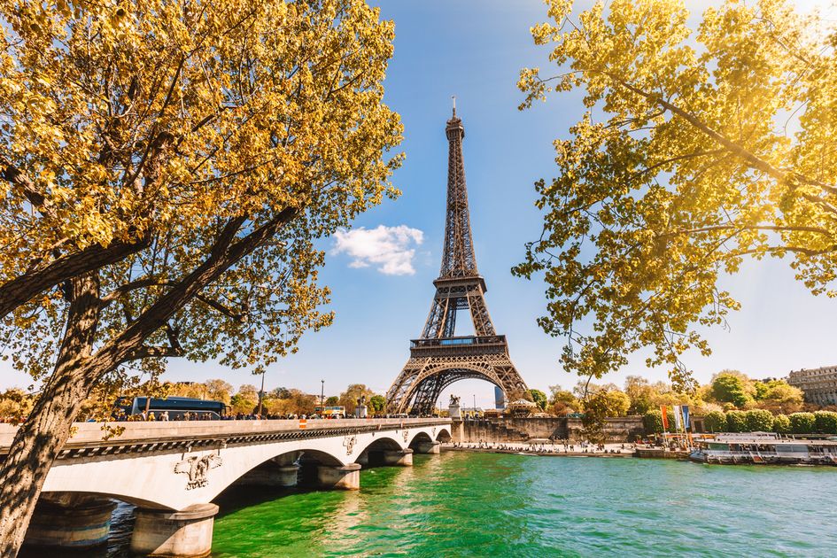 ALASAN MENGAPA ANDA HARUS BERWISATA KE PARIS